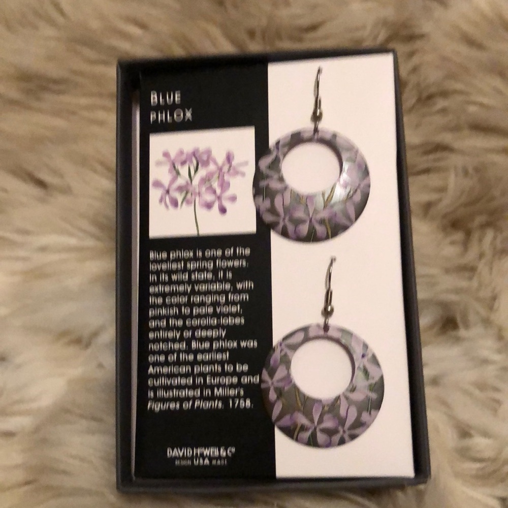 Women’s earrings-designed in USA